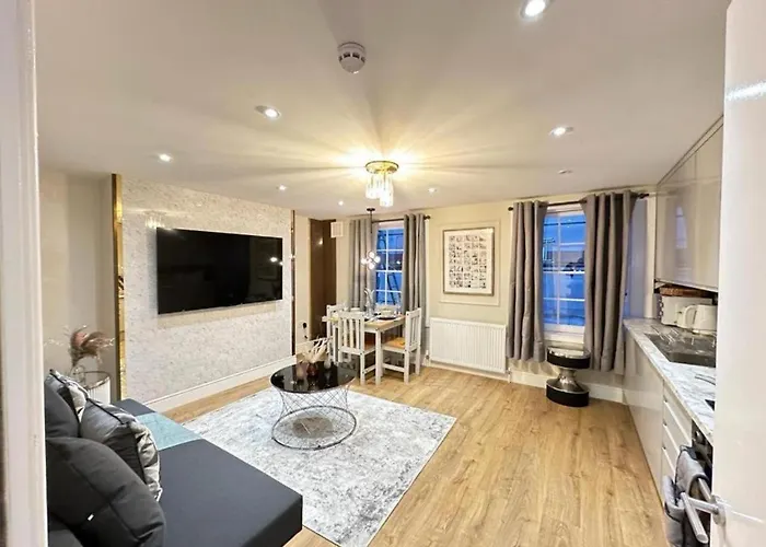 F3- Gorgeous 1 Bed Flat Near Edgware Road Station